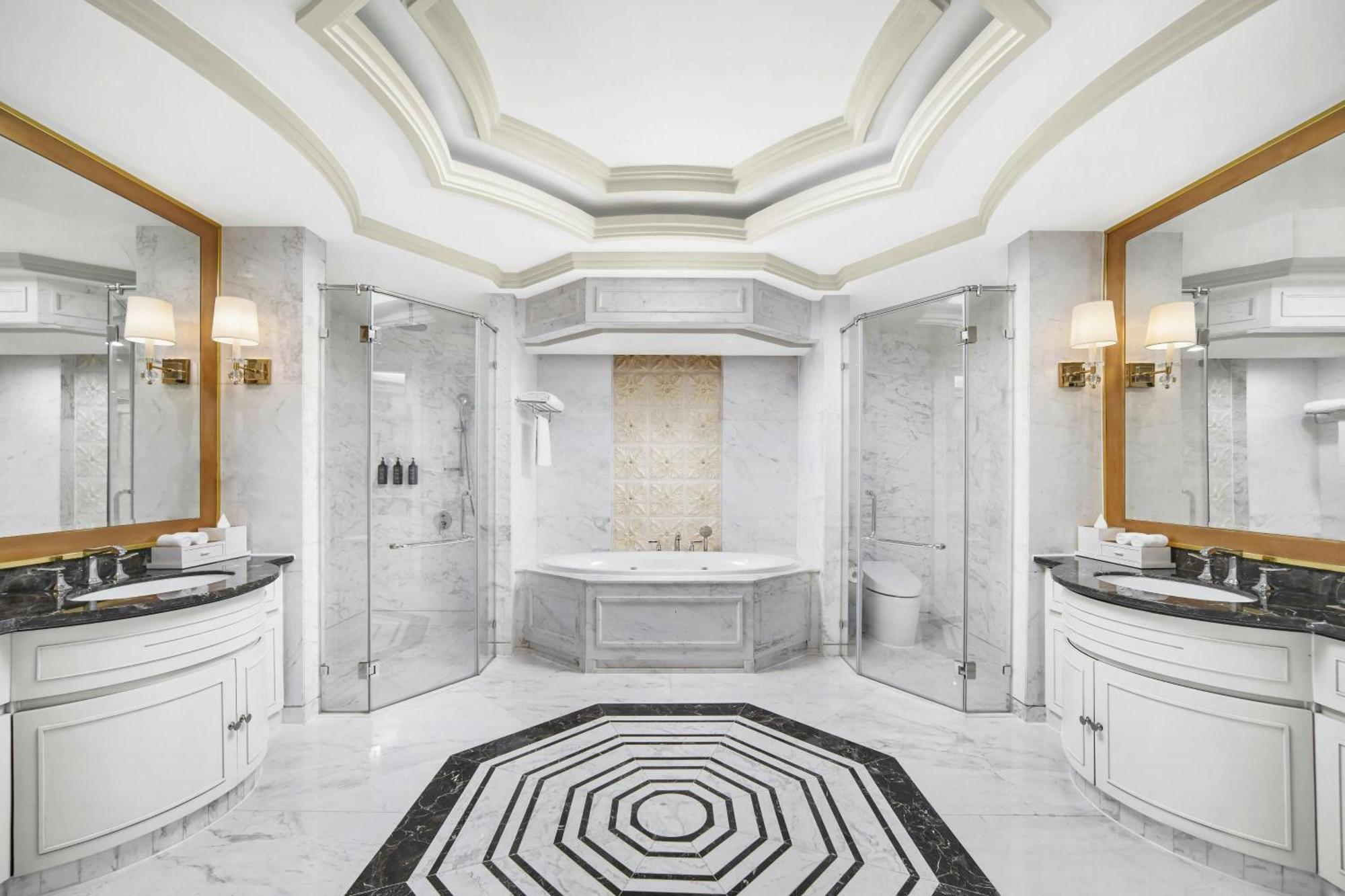 Sheraton Can Tho Eksteriør bilde Bathroom
